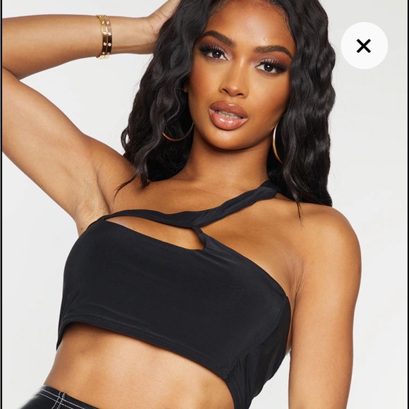 NWT PRETTY LITTLE THING ONE SHOULDER CROP TOP BLACK Size US 12 - Picture 2 of 8